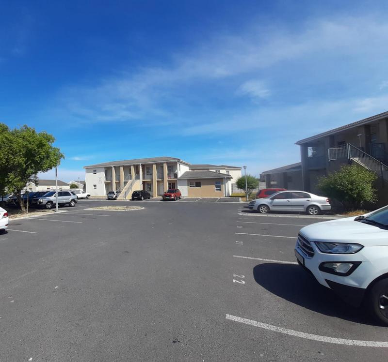 3 Bedroom Property for Sale in The Connifers Western Cape